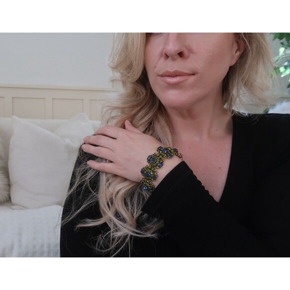 Vintage Kramer of NY Wide Runway Bracelet Green Blue Rhinestone Cluster Gorgeous - Picture 13 of 13